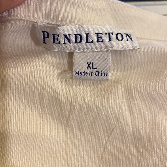 Pendleton Silk Cotton Blend V-Neck  Blouse - Picture 5 of 7